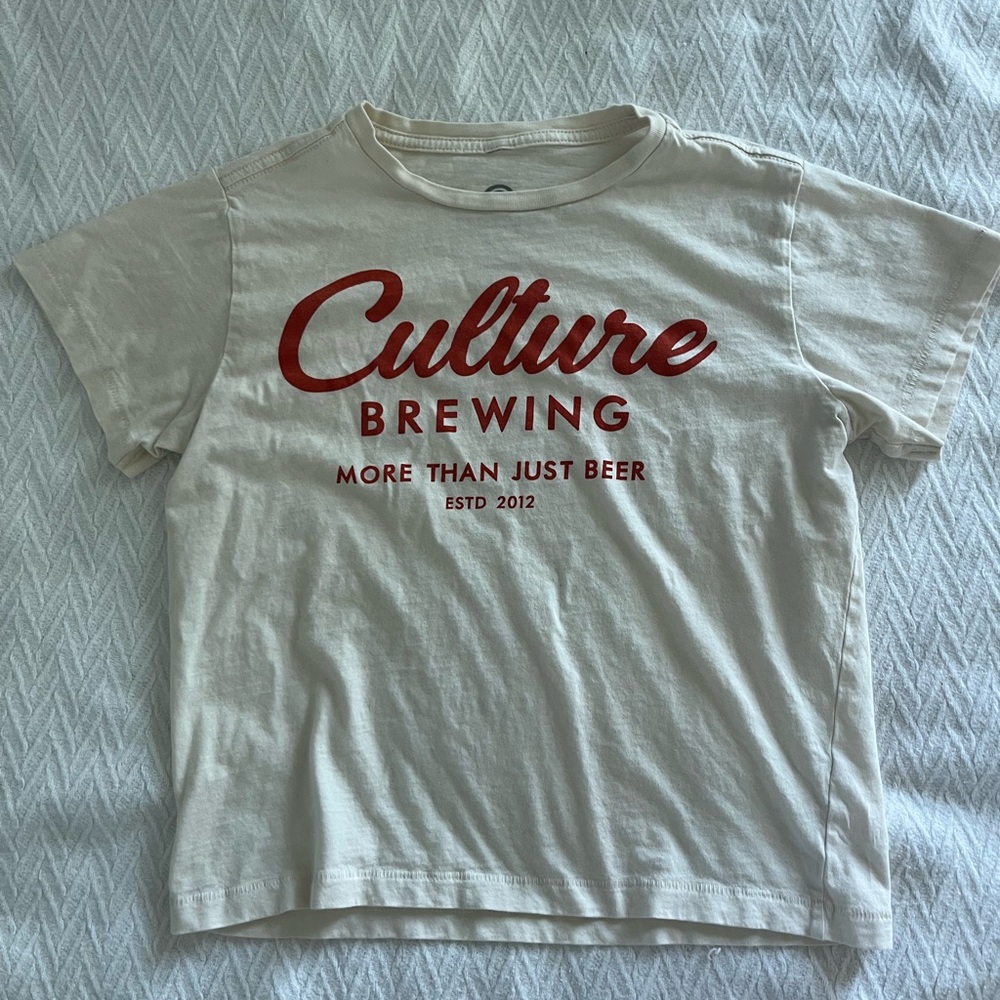 Culture Brewing Co Cream Cropped T-Shirt